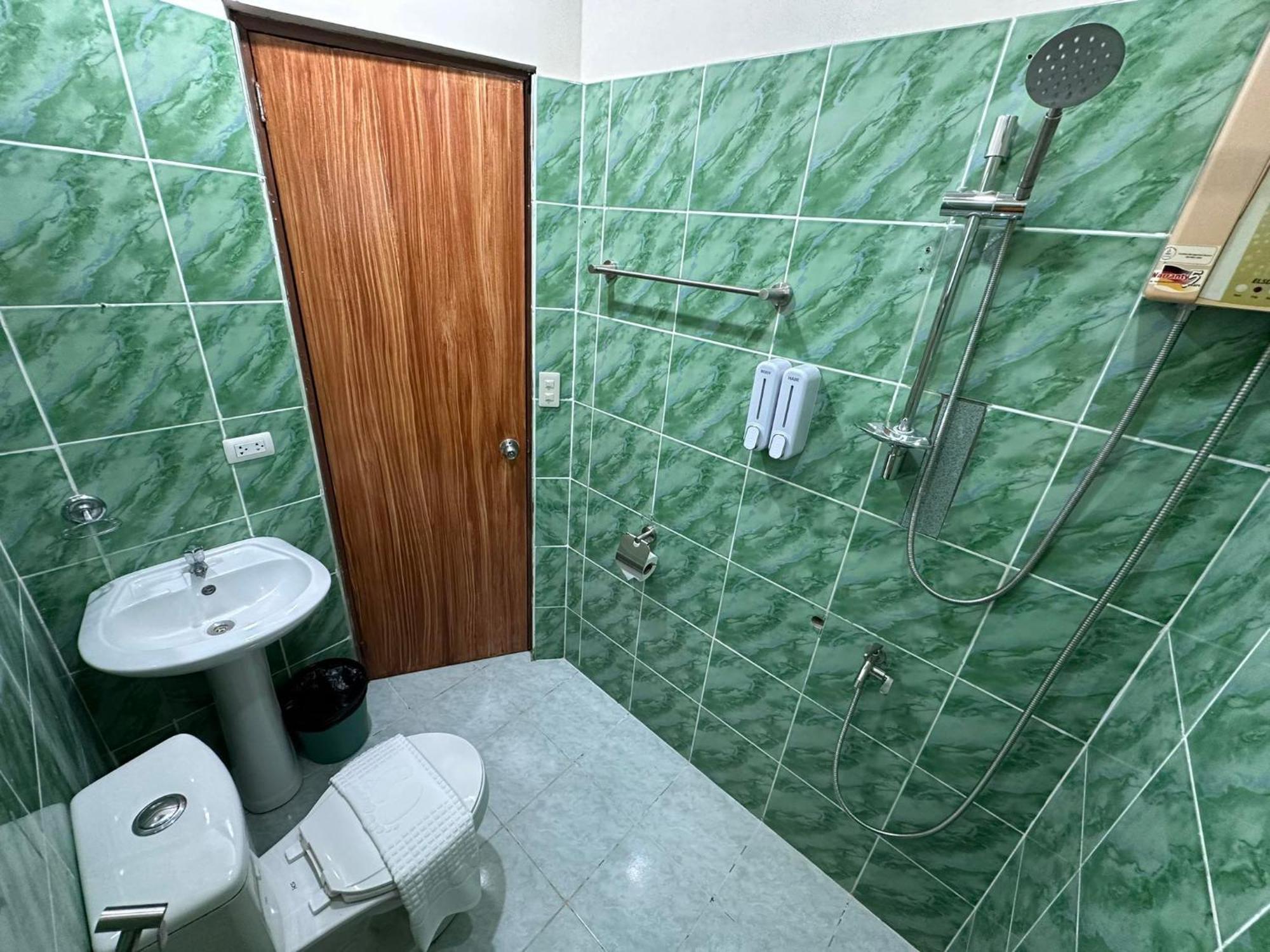 Desert Rose Beach Hotel El Nido Εξωτερικό φωτογραφία
